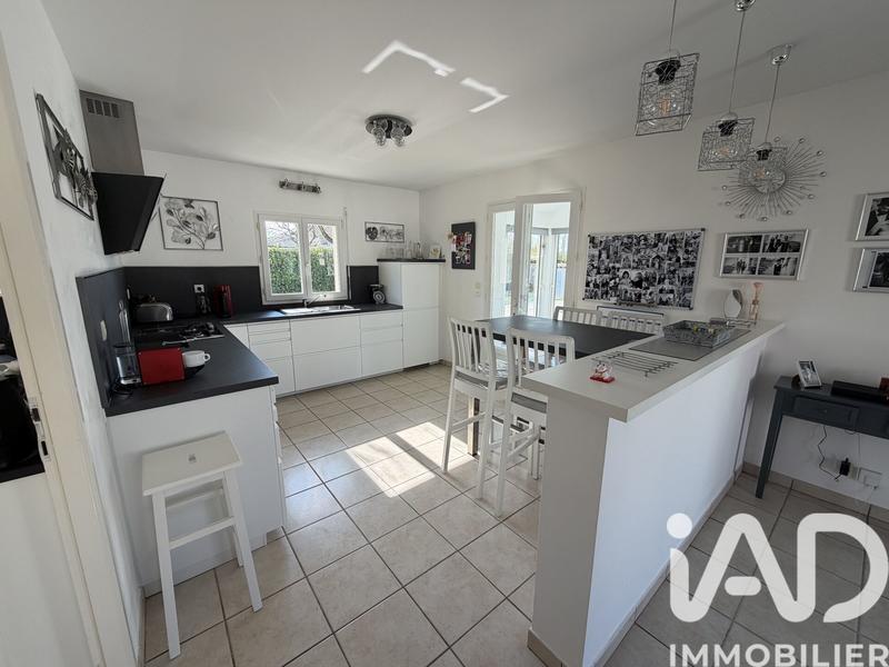 Maison - 137 m² - 5 pièces