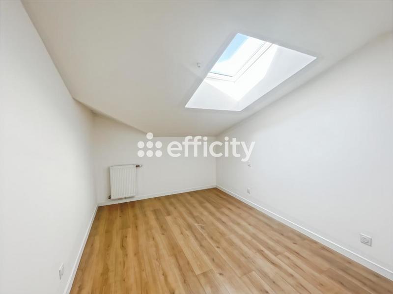 Appartement - 110 m² - 5 pièces