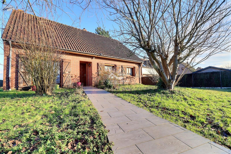 Maison - 151 m² - 8 pièces