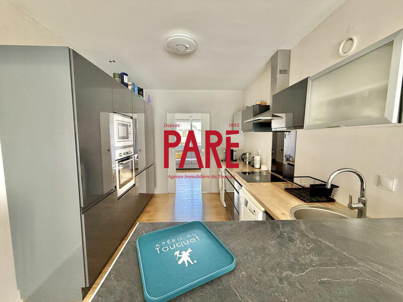 Appartement - 93 m² - 4 pièces