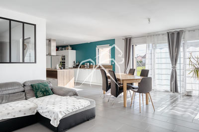 Maison - 169 m² - 7 pièces