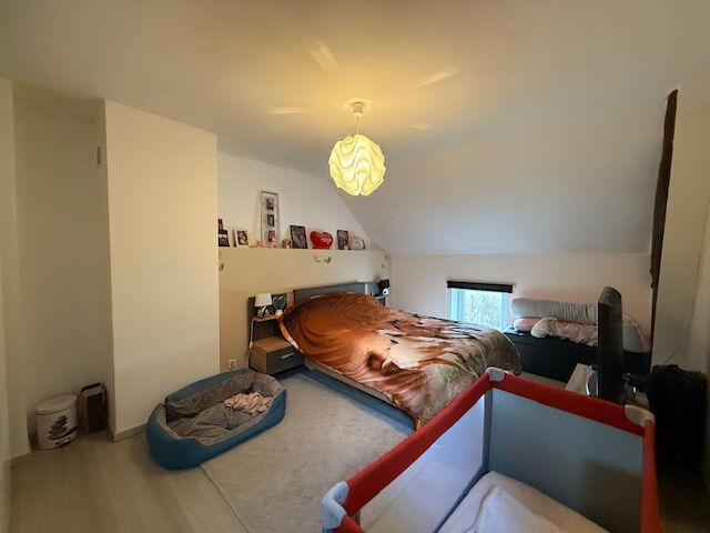 Maison - 127 m² - 9 pièces