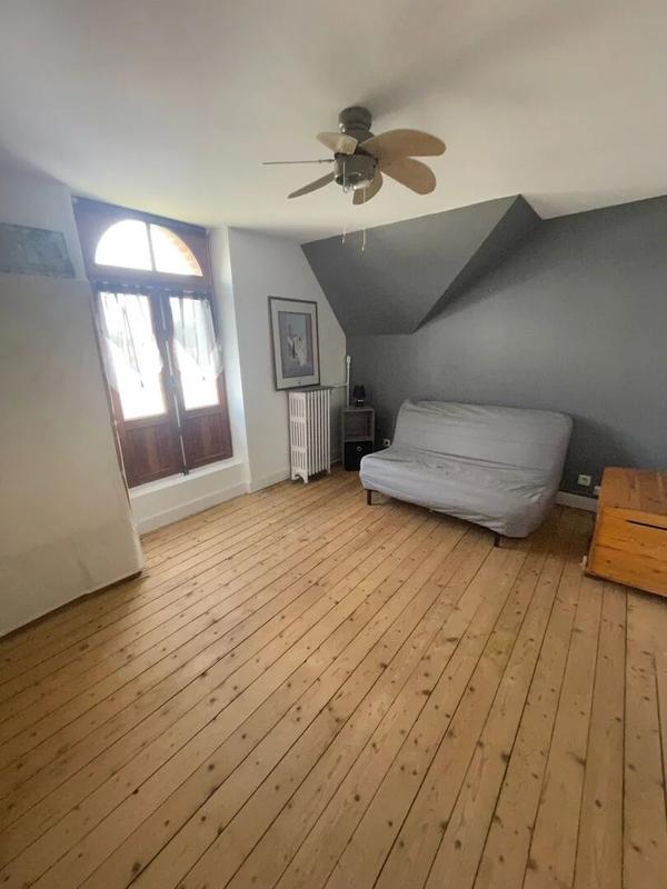 Maison - 149 m² - 7 pièces