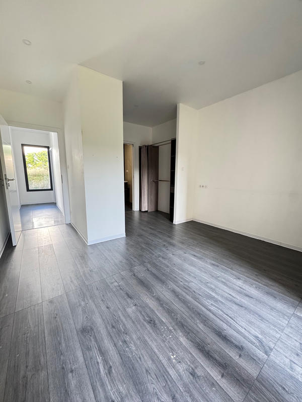 Maison - 155 m² - 6 pièces