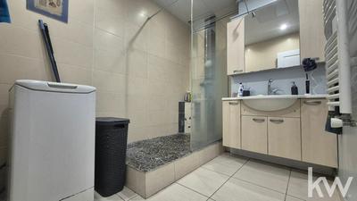 Appartement - 80 m² - 3 pièces