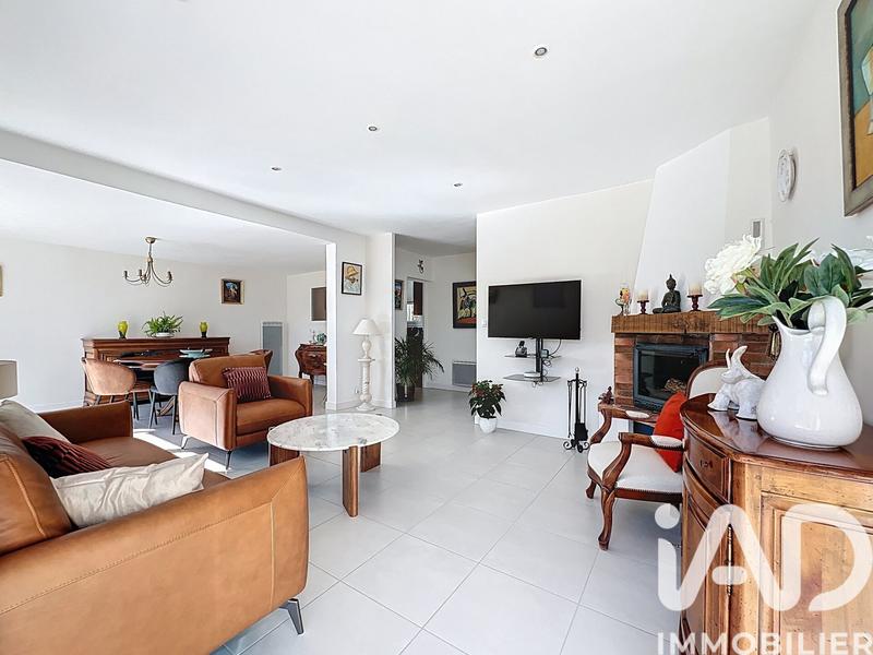 Maison - 122 m² - 5 pièces