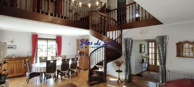 Villa - 190 m² - 8 pièces