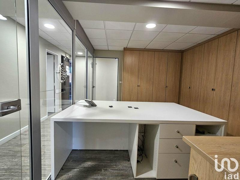 Local commercial - 187 m²