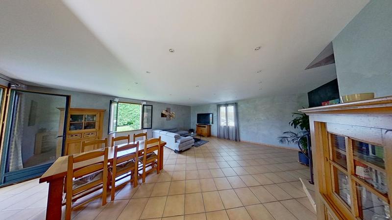 Villa - 120 m² - 5 pièces
