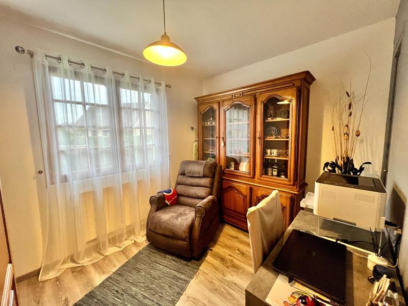 Maison - 183 m² - 6 pièces