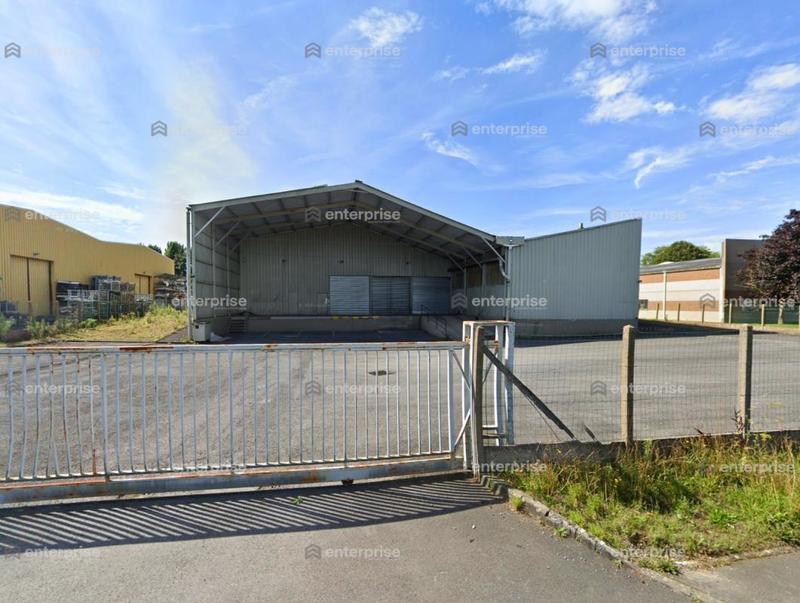 Local d'activité / Entrepôt - 2 160 m²