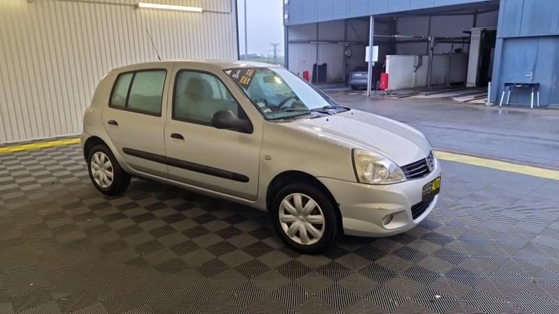 Renault Clio Campus 1.2 16v 75 Eco2 Authentique