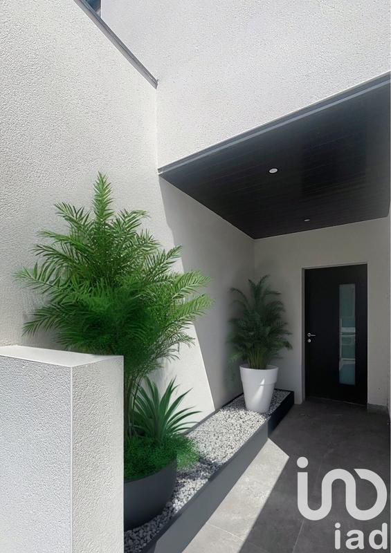 Maison - 103 m² - 4 pièces