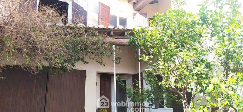 Maison de village - 230 m² - 6 pièces