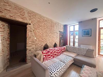 Appartement - 105 m² - 5 pièces