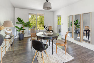 Maison - 170 m² - 7 pièces