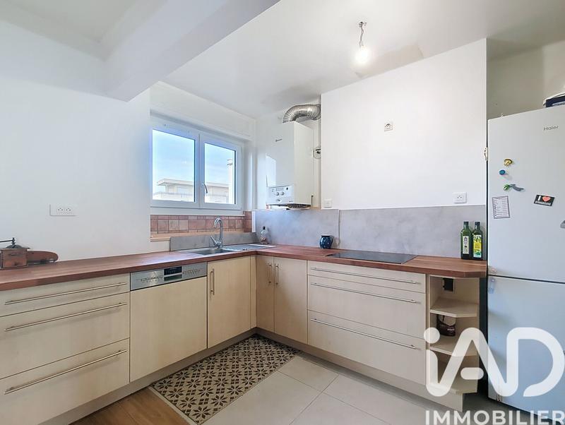 Appartement - 75 m² - 4 pièces