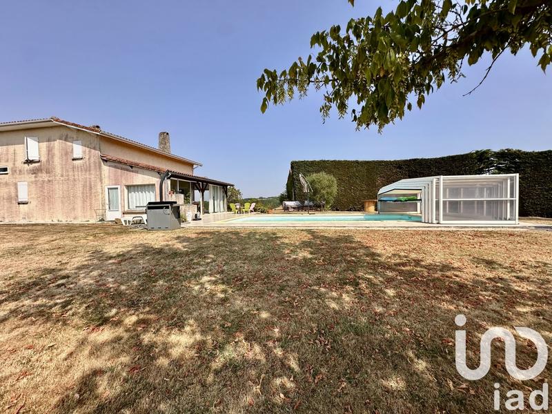 Maison de campagne - 300 m² - 9 pièces