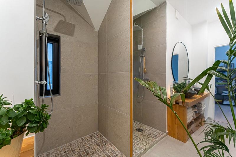 Maison - 187 m² - 7 pièces