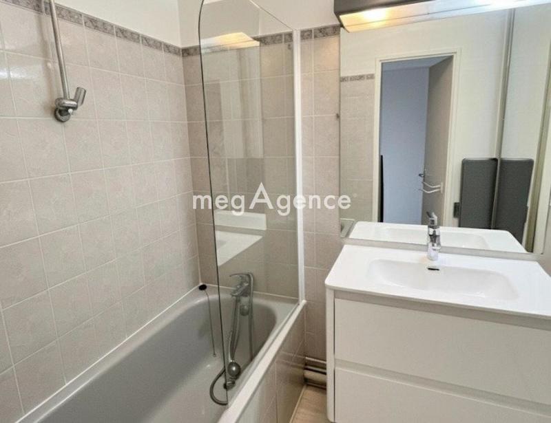 Maison - 182 m² - 7 pièces