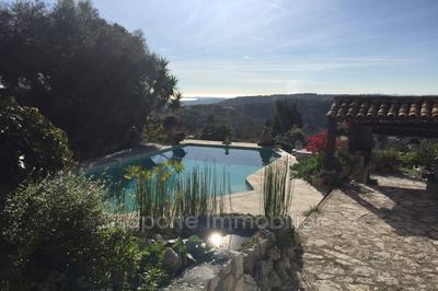 Villa - 195 m² - 7 pièces