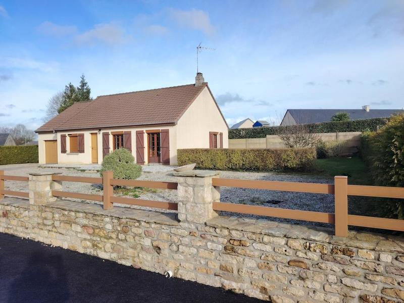 Maison - 80 m² - 5 pièces