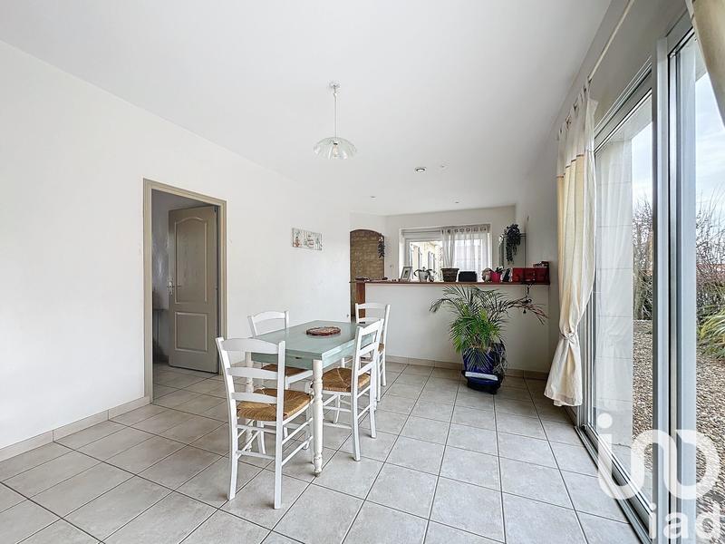 Maison - 141 m² - 5 pièces