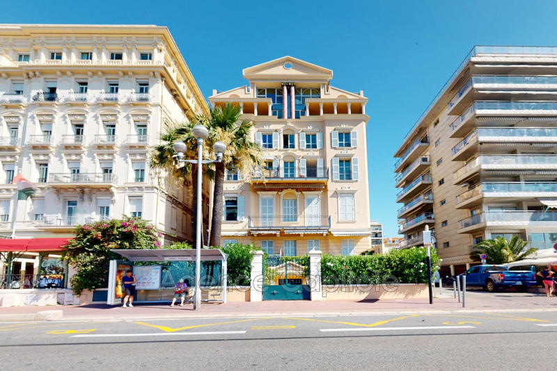 Local commercial - 208 m²