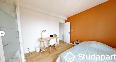 Chambre - 11 m² - 1 pièce