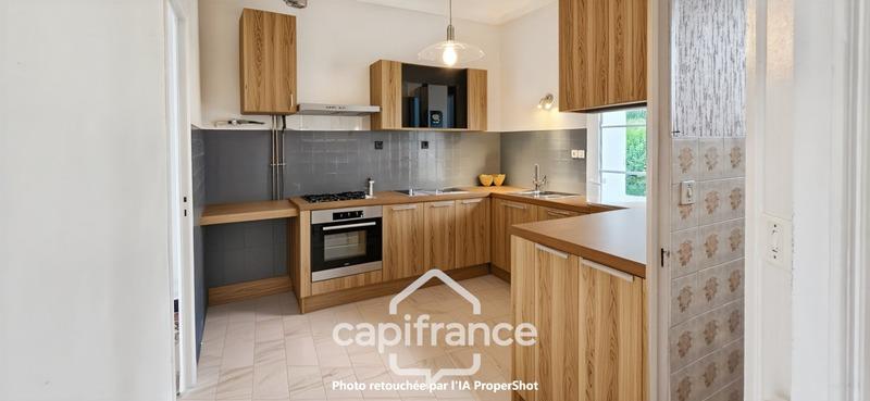 Maison - 95 m² - 5 pièces