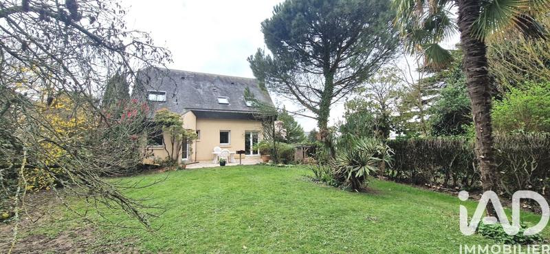 Maison - 137 m² - 5 pièces