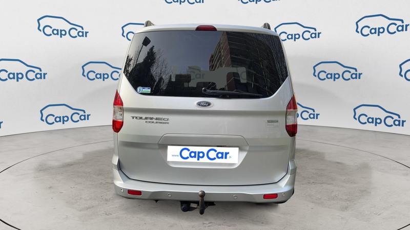 Ford Tourneo 1.0 EcoBoost 100 Titanium - Entretien constructeur