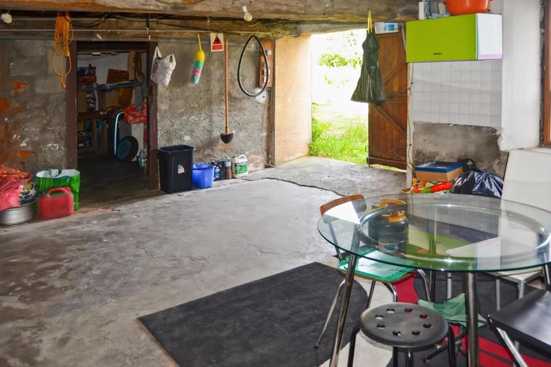 Maison - 200 m² - 7 pièces