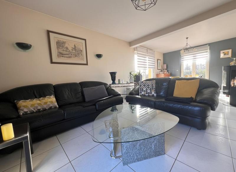 Pavillon - 121 m² - 6 pièces