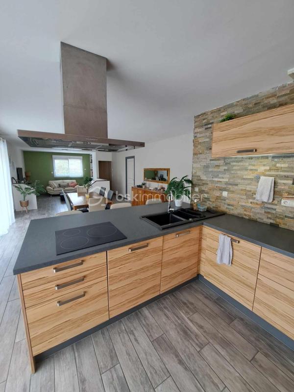 Pavillon - 124 m² - 5 pièces