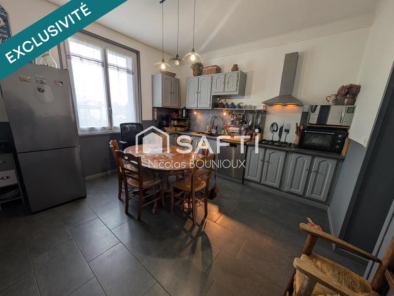 Maison - 97 m² - 4 pièces