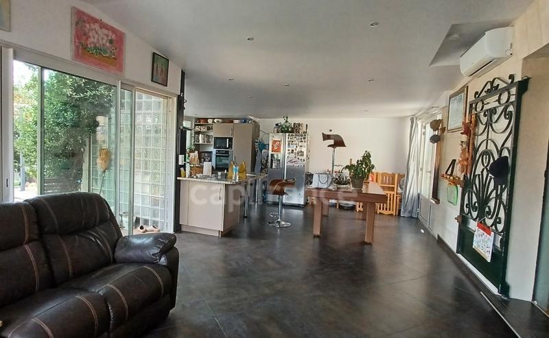 Maison de ville - 118 m² - 5 pièces