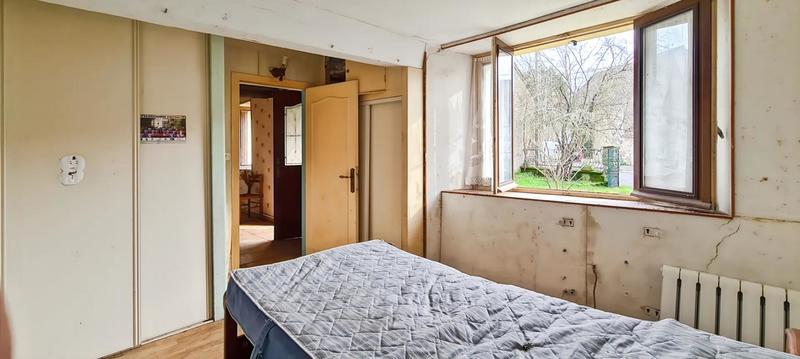 Propriété - 152 m² - 9 pièces