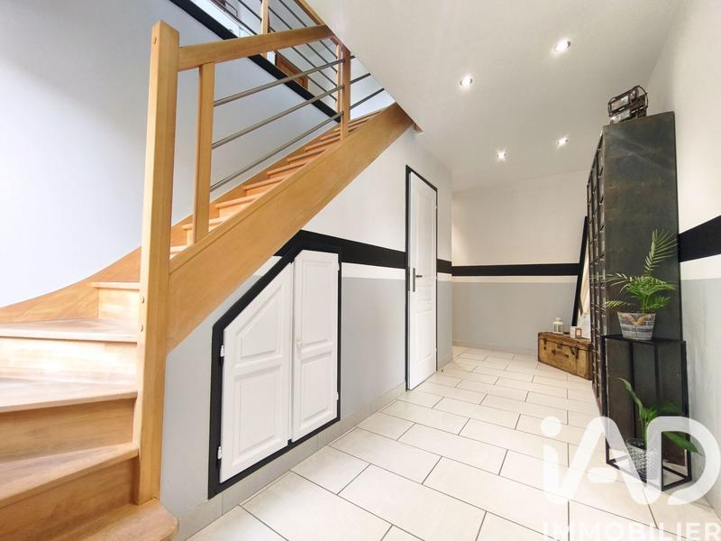 Maison - 140 m² - 7 pièces