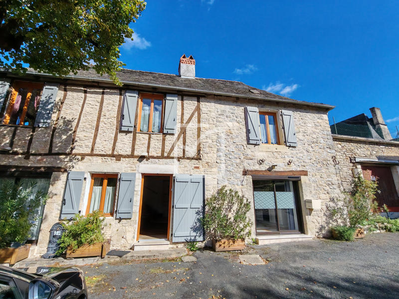 Maison - 190 m² - 5 pièces