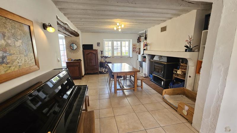 Maison - 152 m² - 6 pièces