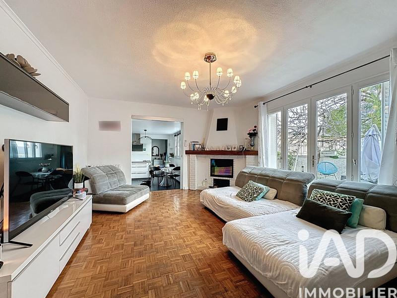 Maison - 120 m² - 6 pièces