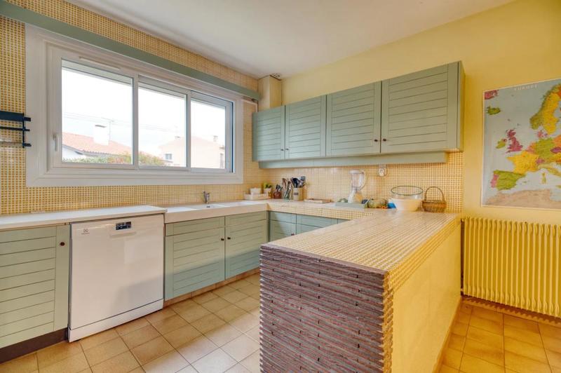 Maison - 196 m² - 7 pièces