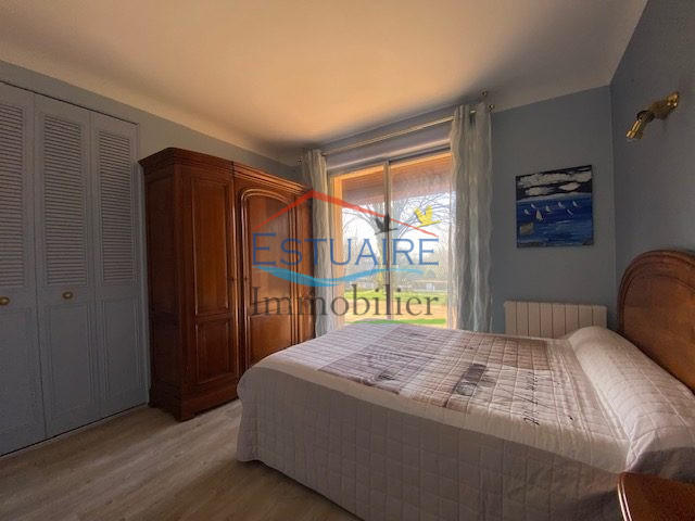 Maison traditionnelle - 128 m² - 6 pièces