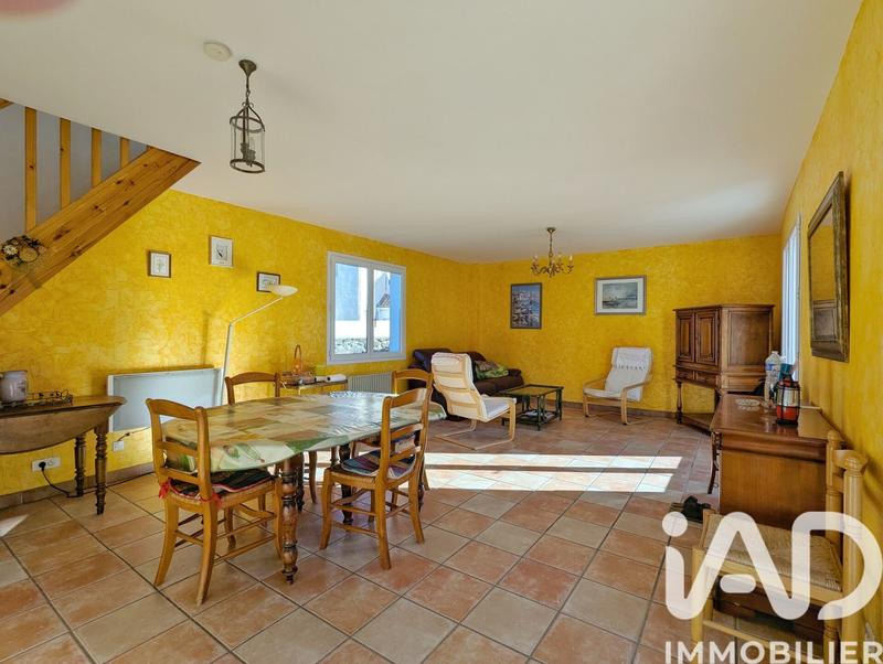 Maison - 92 m² - 4 pièces