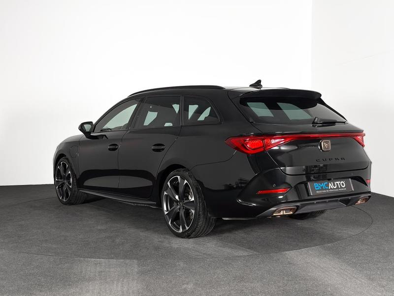 Cupra Leon St Vz 245ch Dsg E-Hybride Rechargeable Ja19p Digital Cockpit Sieges Chauff Carplay Camera