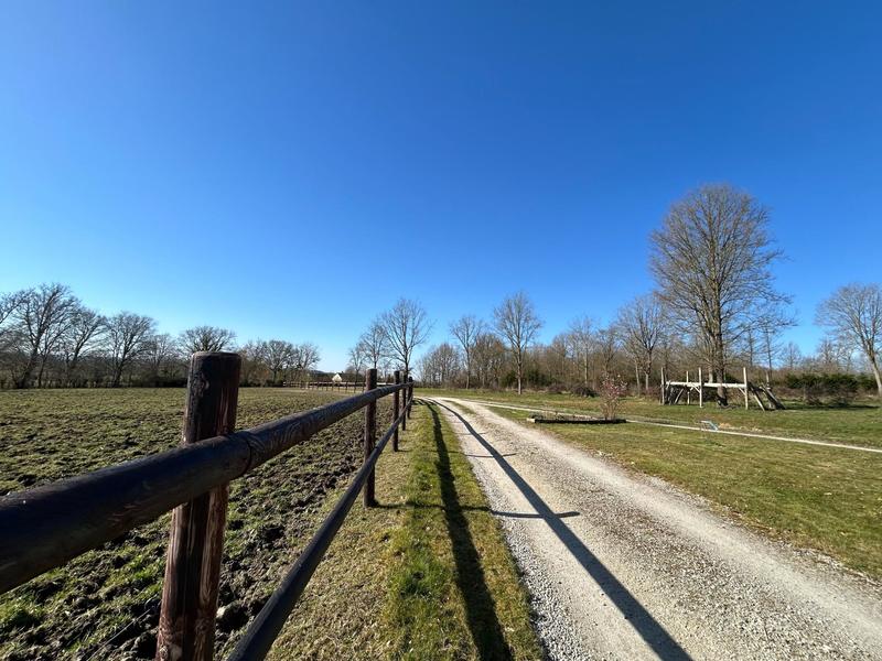 Maison - 207 m² - 9 pièces