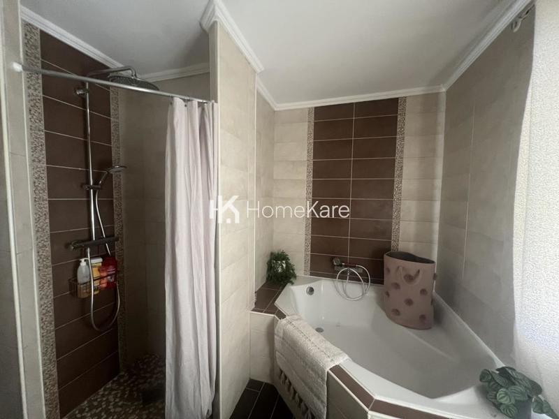 Maison - 156 m² - 6 pièces