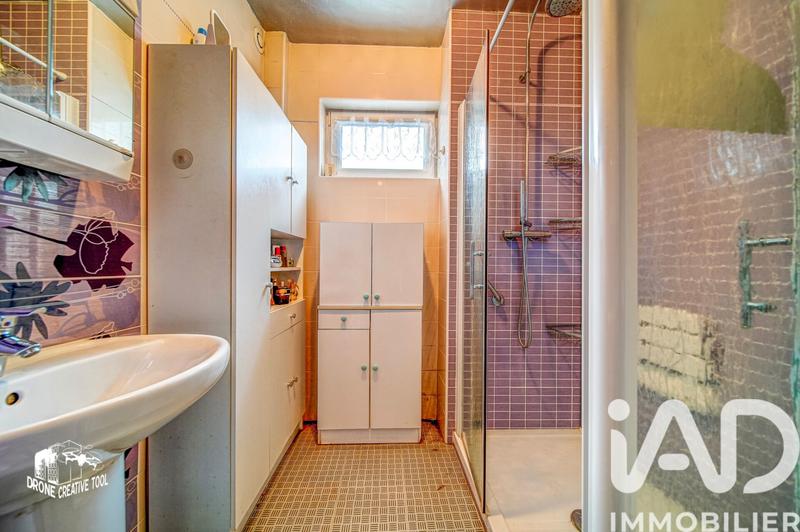 Maison - 180 m² - 8 pièces