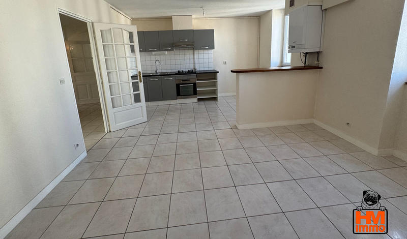 Appartement - 70 m² - 4 pièces